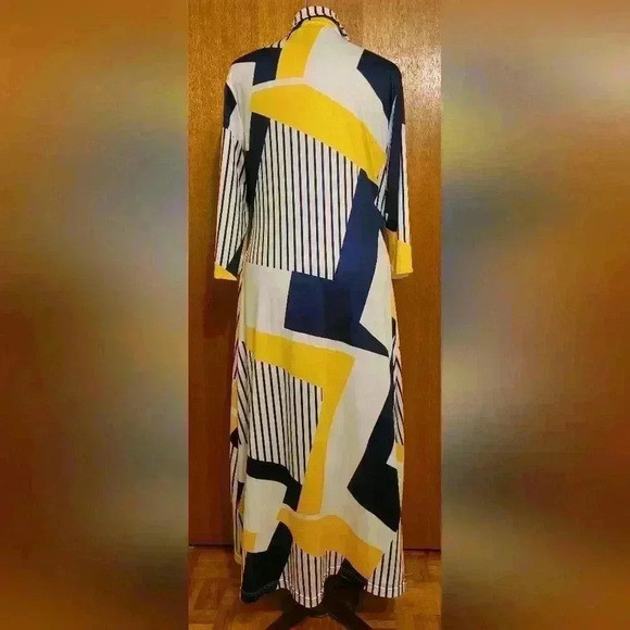 NWOT Sucrefas | Button Front Maxi Dress with Geomatric Print, Ptp 22'' - Picture 6 of 11